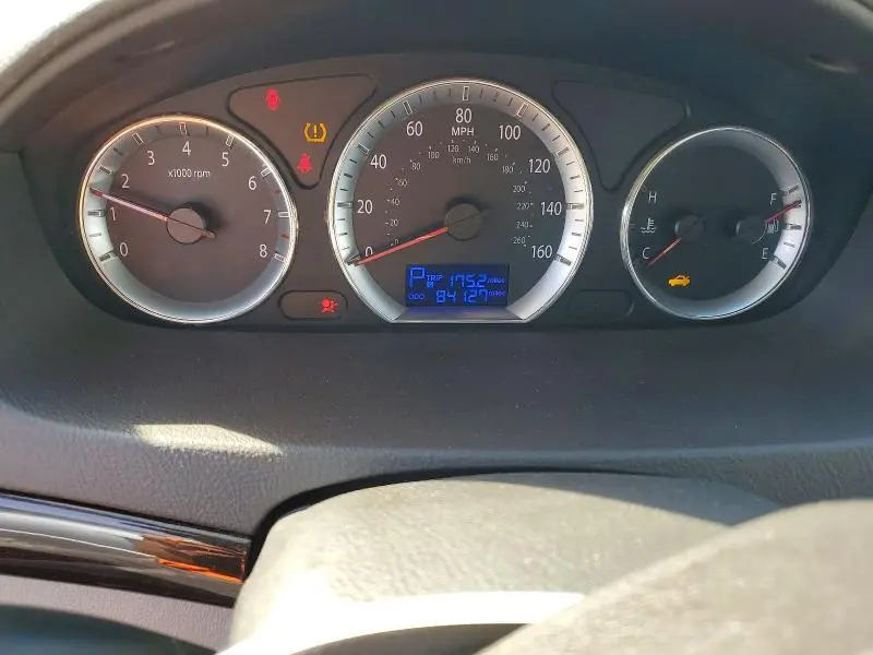 2010 HYUNDAI SONATA GLS  