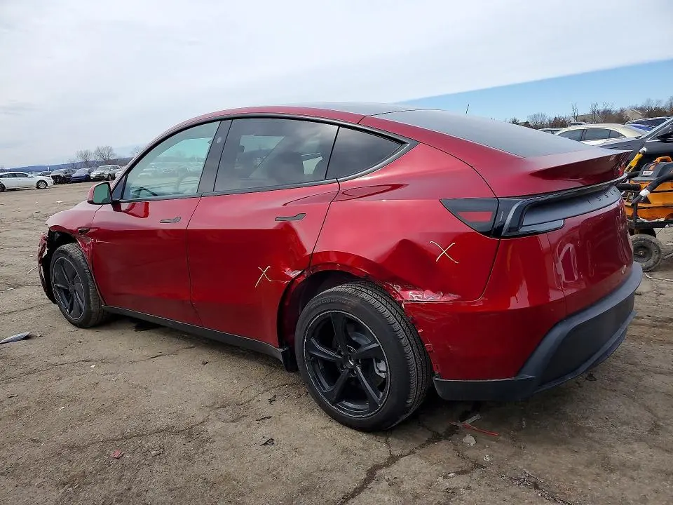 2026 TESLA MODEL Y   
