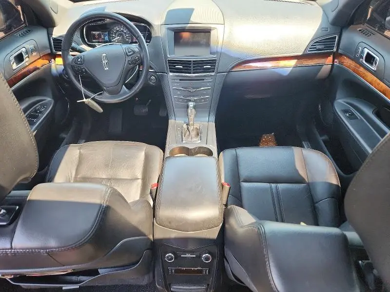 2015 LINCOLN MKT   