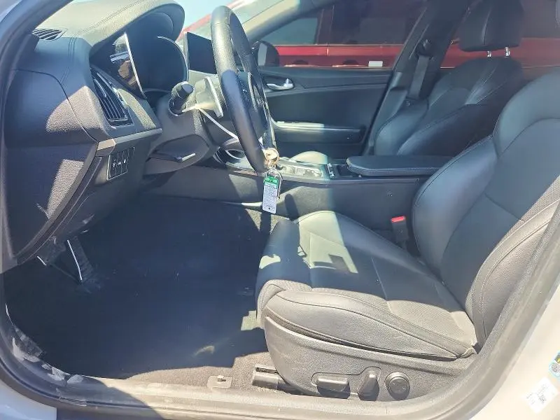 2023 KIA STINGER GT LINE  