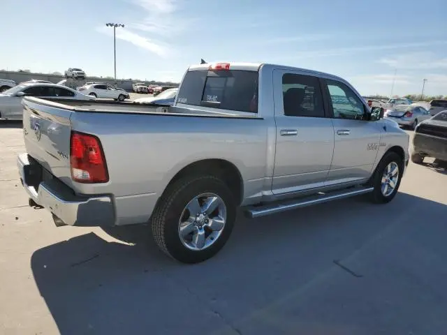 2015 RAM 1500 SLT