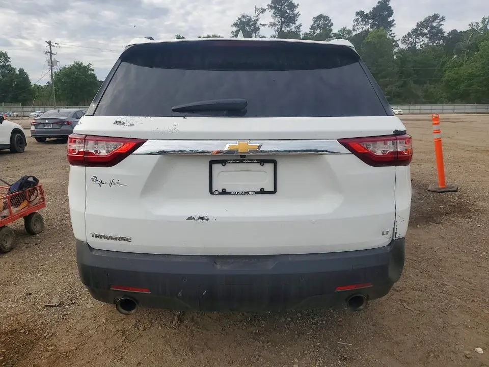 2019 CHEVROLET TRAVERSE LT  