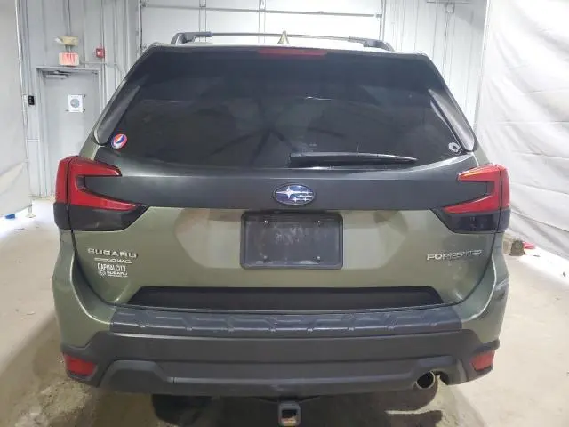 2021 SUBARU FORESTER LIMITED  