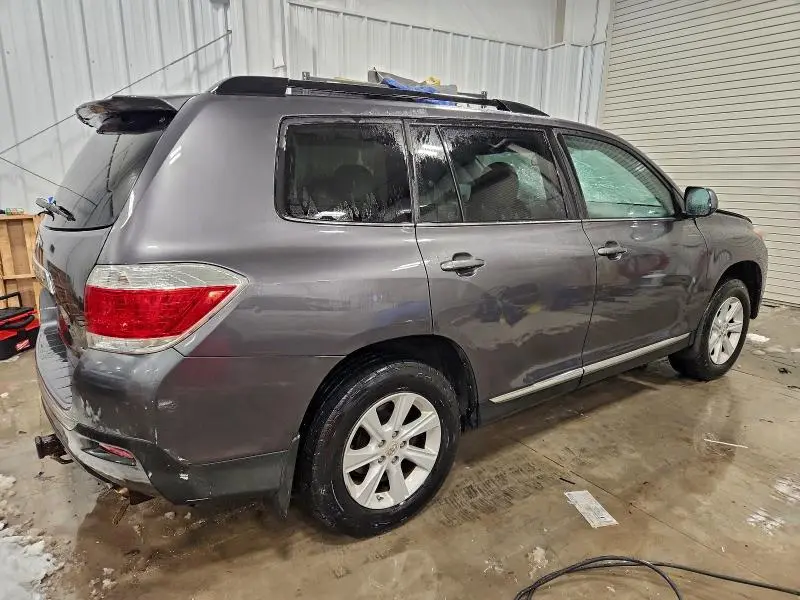 2013 TOYOTA HIGHLANDER BASE  