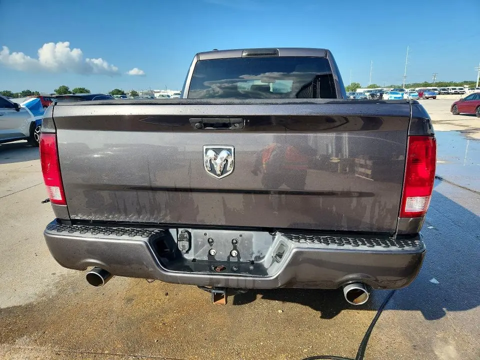 2018 RAM 1500 ST  