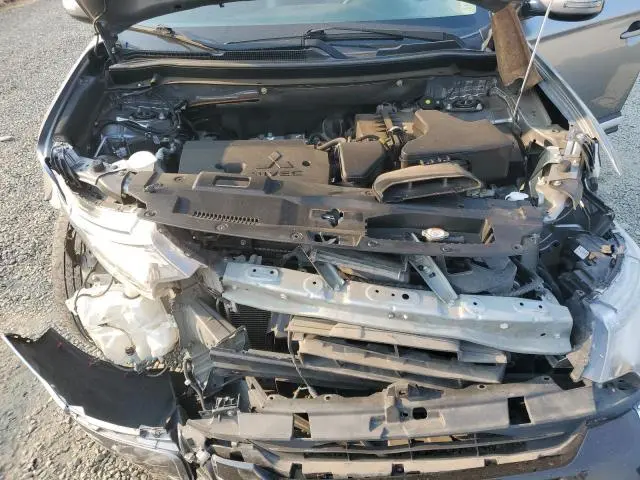 2019 MITSUBISHI OUTLANDER SE  