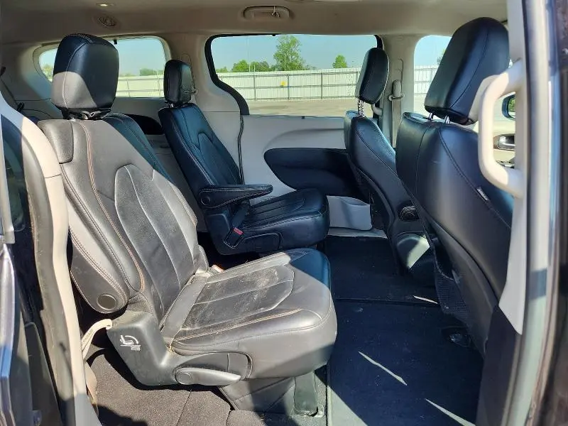 2017 CHRYSLER PACIFICA TOURING L  