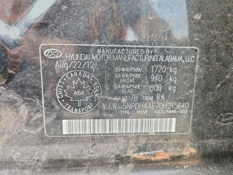 2013 HYUNDAI ELANTRA GLS  