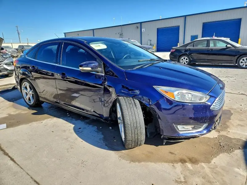 2016 FORD FOCUS TITANIUM  
