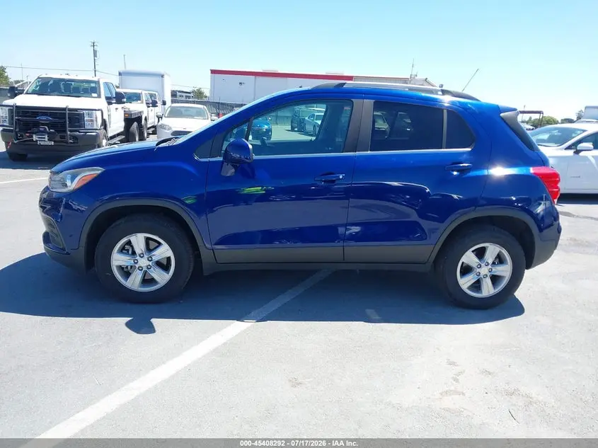 2017 CHEVROLET TRAX LT