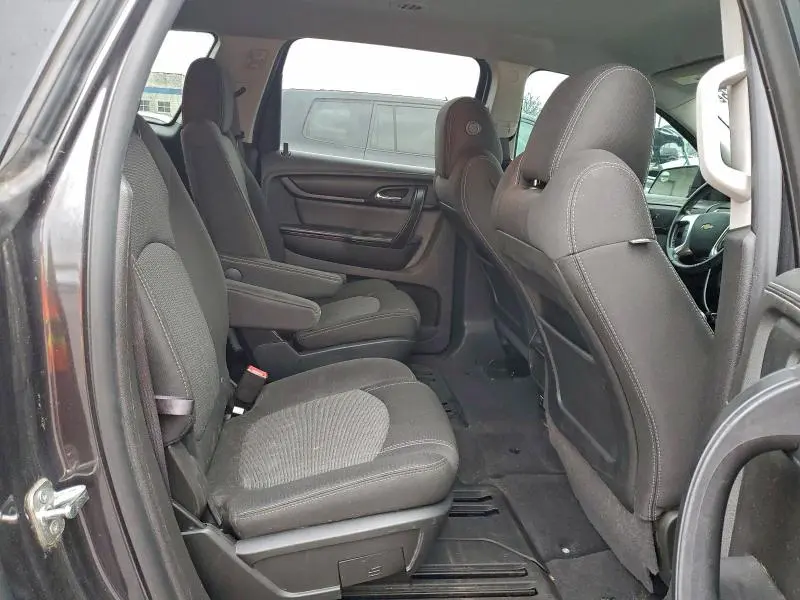 2014 CHEVROLET TRAVERSE LT  