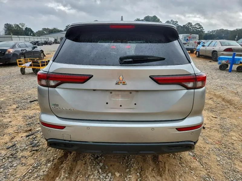 2023 MITSUBISHI OUTLANDER ES  