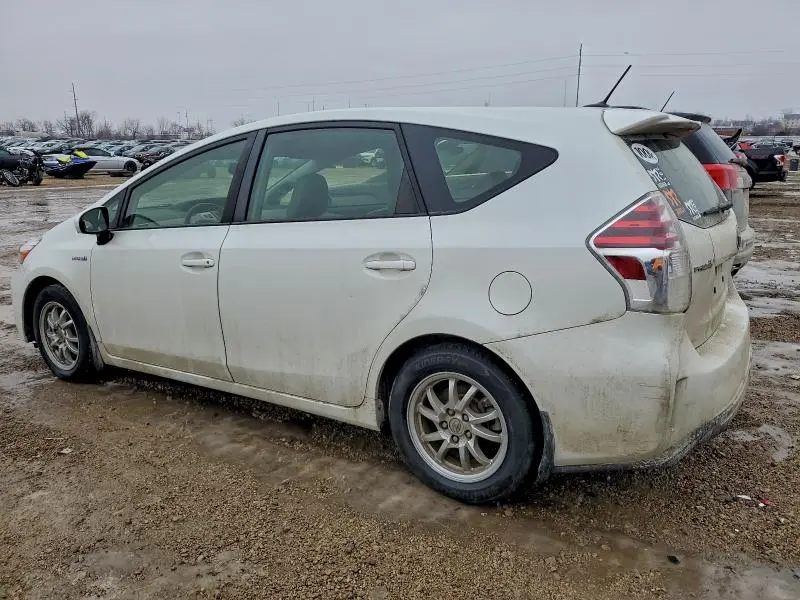 2015 TOYOTA PRIUS V   
