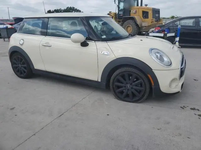 2016 MINI COOPER S