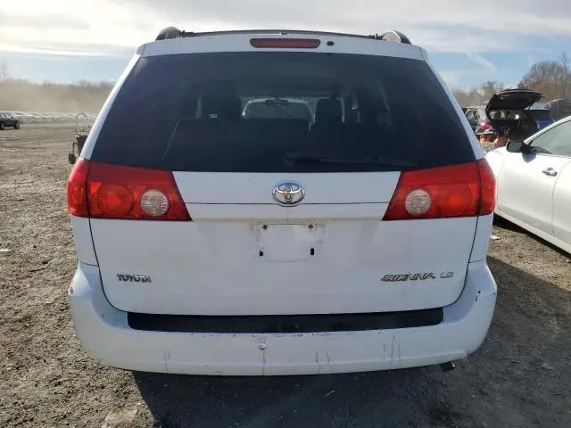 2010 TOYOTA SIENNA CE  