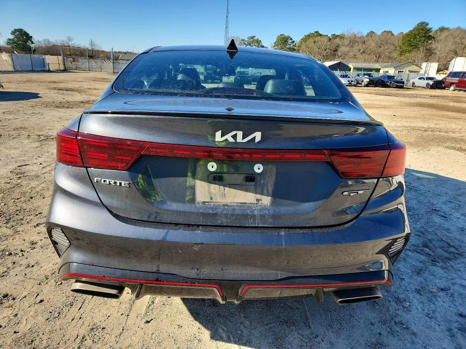 2024 KIA FORTE GT  