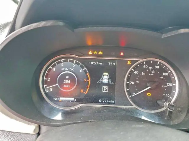 2020 NISSAN VERSA SV  