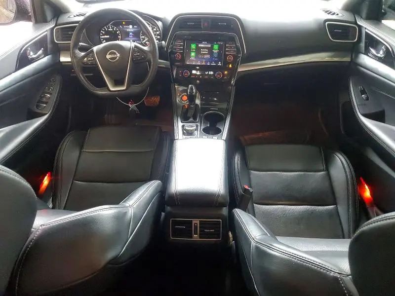 2023 NISSAN MAXIMA SV  