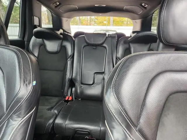 2016 VOLVO XC90 T6  