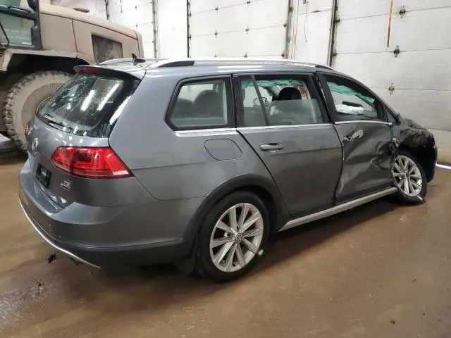 2017 VOLKSWAGEN GOLF ALLTRACK S  