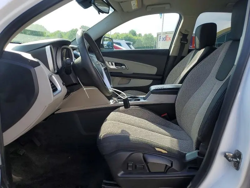 2017 CHEVROLET EQUINOX LT  