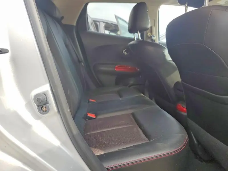 2013 NISSAN JUKE S  