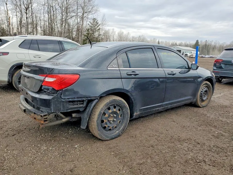 2011 CHRYSLER 200 LX  