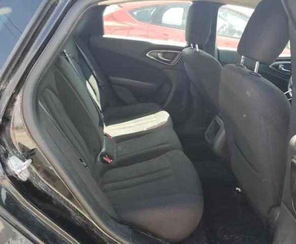 2016 CHRYSLER 200 LX  