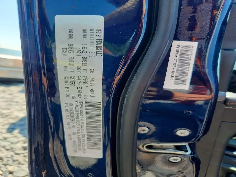 2019 JEEP COMPASS LATITUDE  
