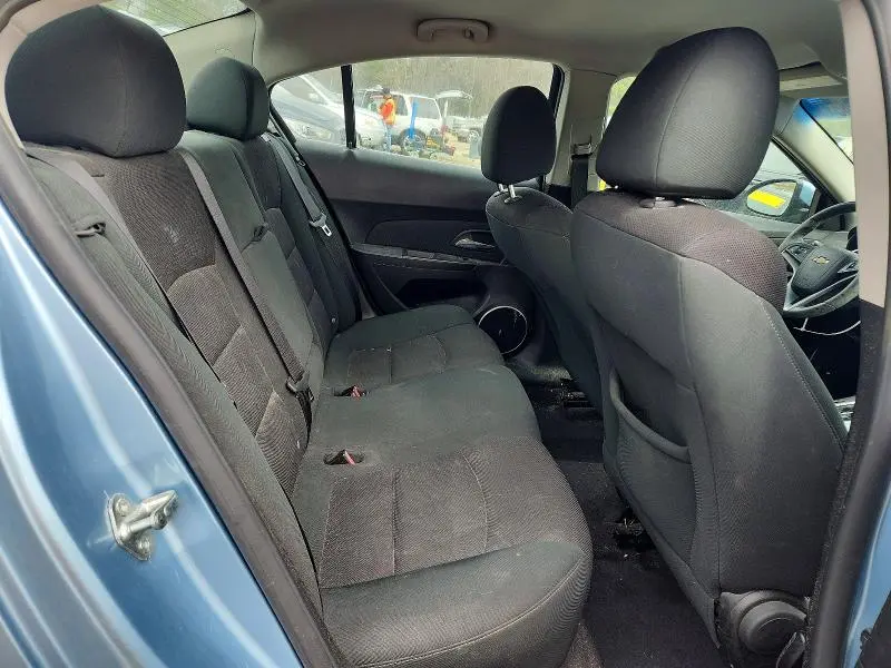 2012 CHEVROLET CRUZE LT  