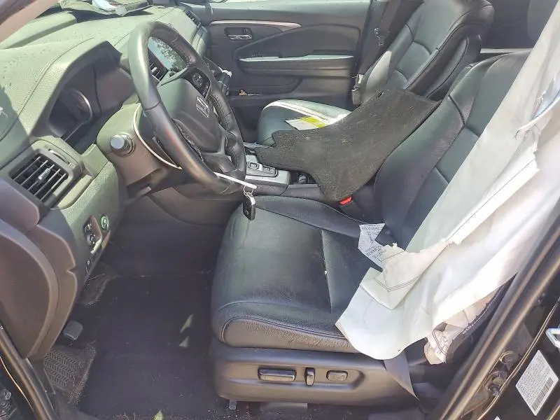 2021 HONDA PILOT SE  