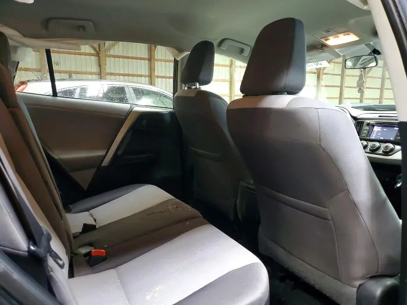 2013 TOYOTA RAV4 LE  