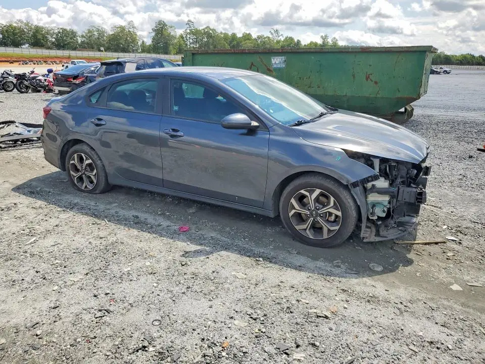2019 KIA FORTE LXS  