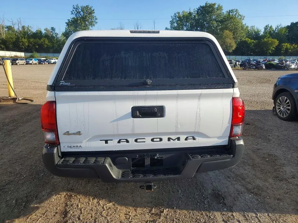 2018 TOYOTA TACOMA SR  