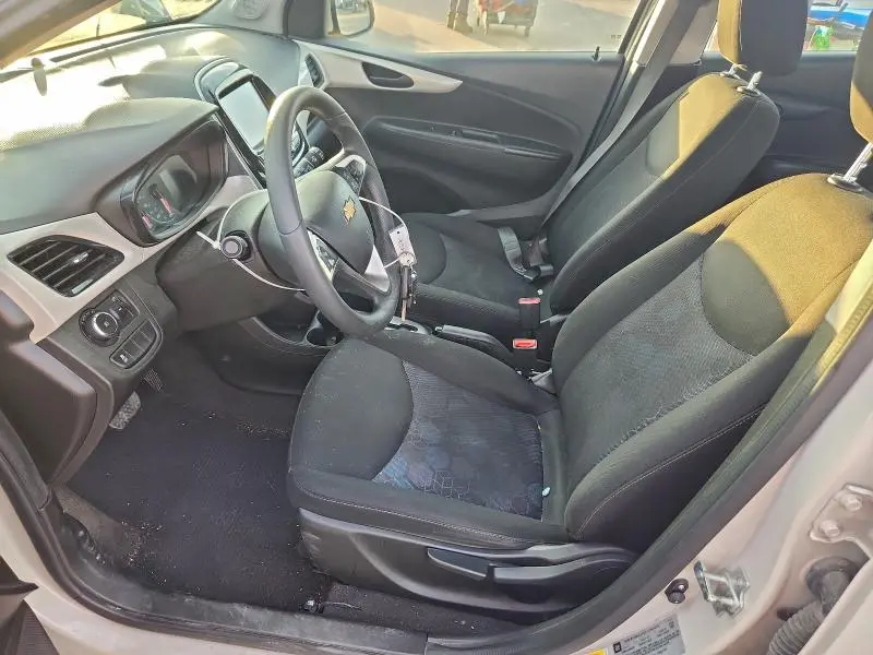 2017 CHEVROLET SPARK 1LT  