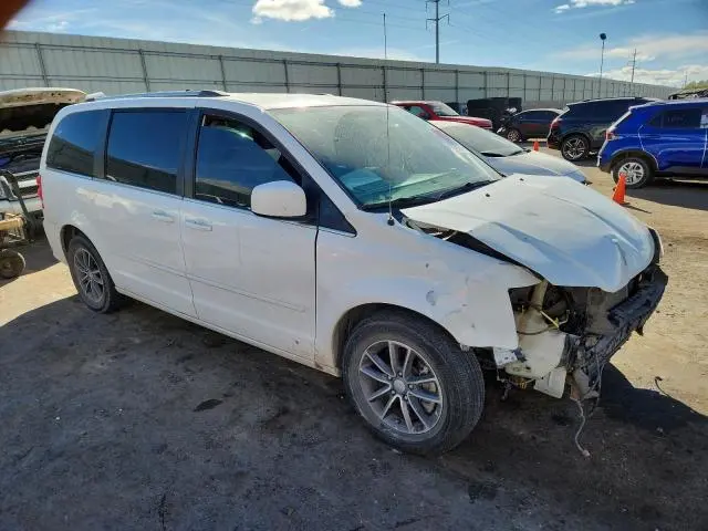 2017 DODGE GRAND CARAVAN SXT  