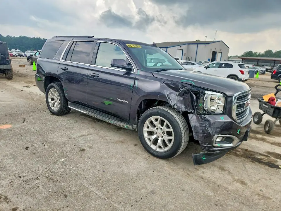 2015 GMC YUKON SLE  