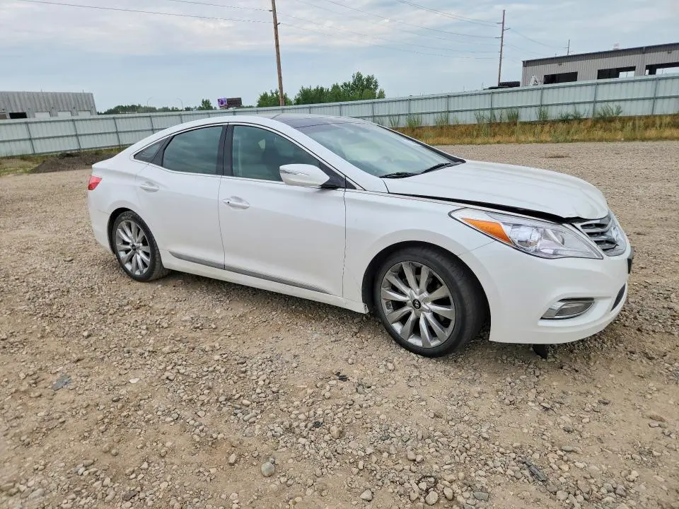2013 HYUNDAI AZERA BASE  