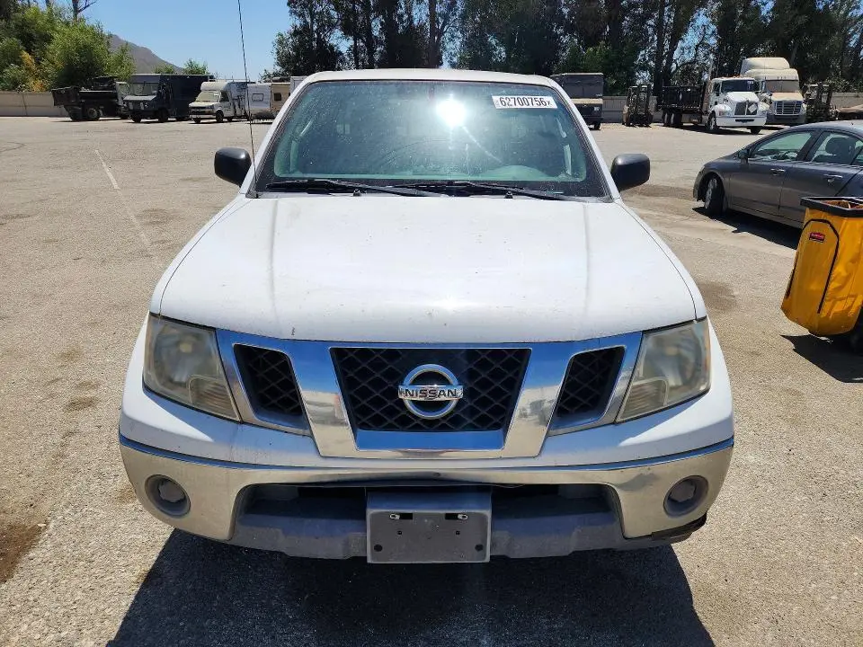 2010 NISSAN FRONTIER XE  