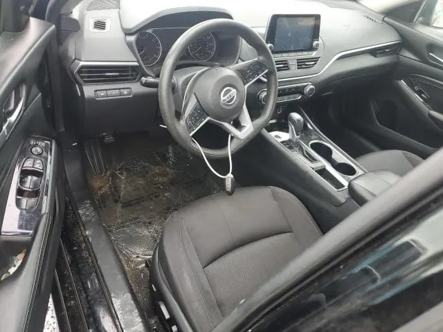 2021 NISSAN ALTIMA SV  