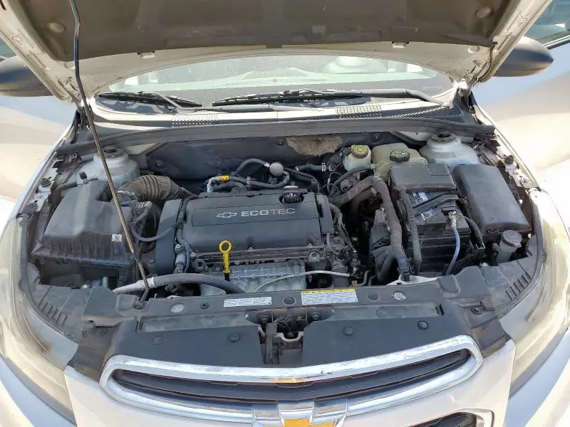 2015 CHEVROLET CRUZE LS  