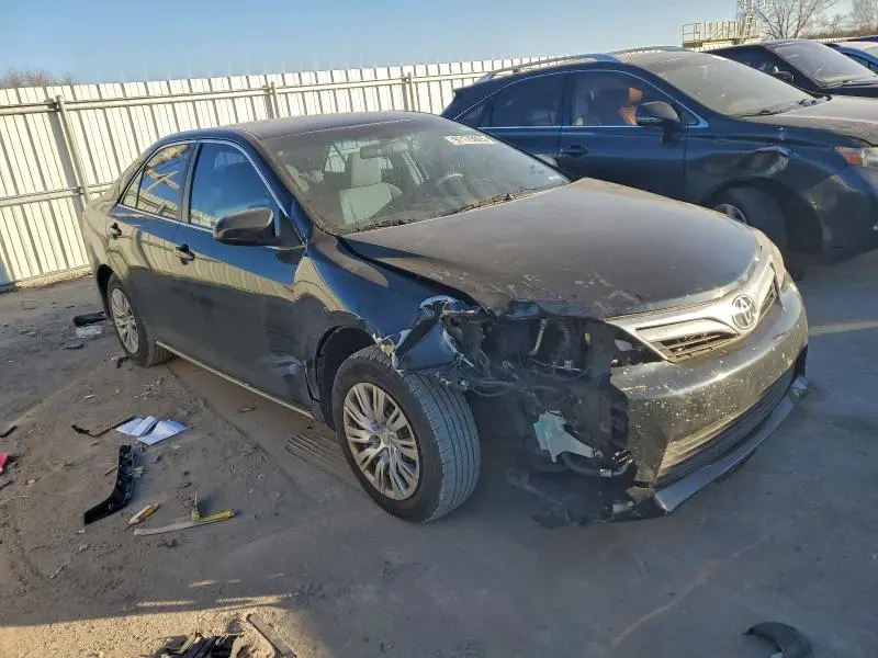 2014 TOYOTA CAMRY L  