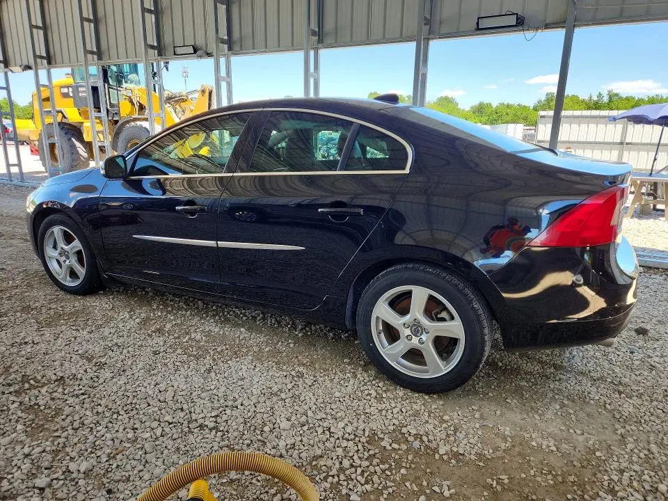 2012 VOLVO S60 T5  