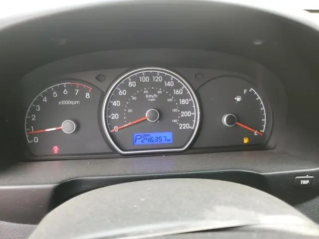 2010 HYUNDAI ELANTRA BLUE  