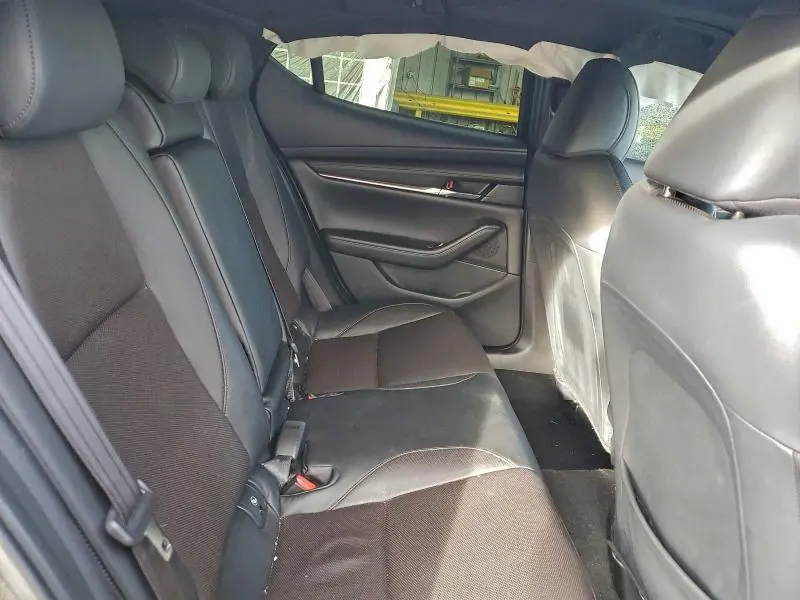 2021 MAZDA 3 PREMIUM  