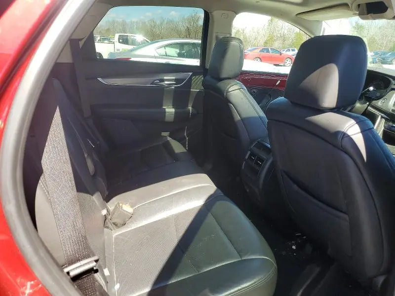 2018 CADILLAC XT5 LUXURY  
