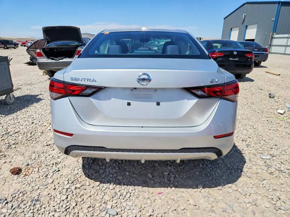 2023 NISSAN SENTRA SV  