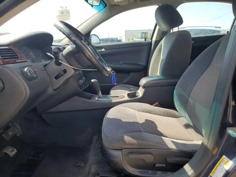 2011 CHEVROLET IMPALA LT  