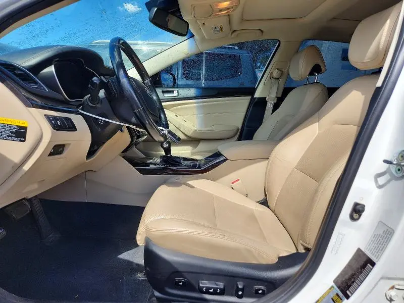 2014 KIA CADENZA PREMIUM  