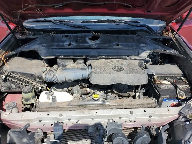 2011 TOYOTA 4RUNNER SR5  